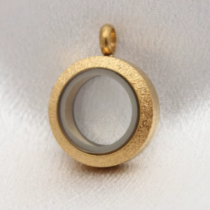 Medalhão mini dourado brilhante