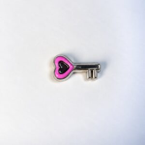 Charm Chave do Coração
