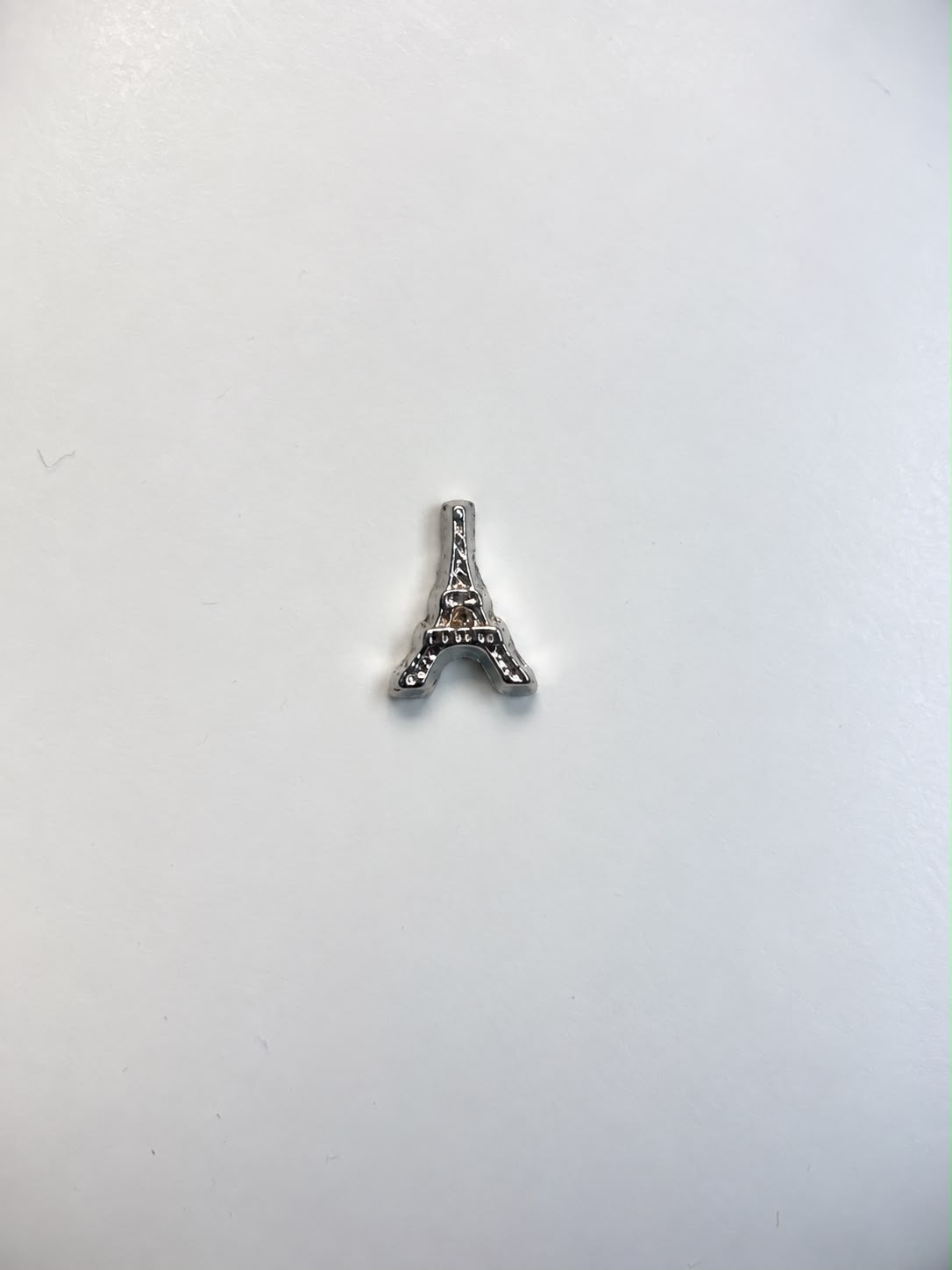 Charm Torre Eiffel